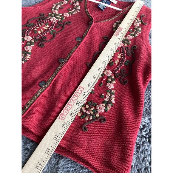 I.V.Y Collectibles Women's Hand Embroidered Sweater Vest Garnet Red Size XL - Picture 8 of 10